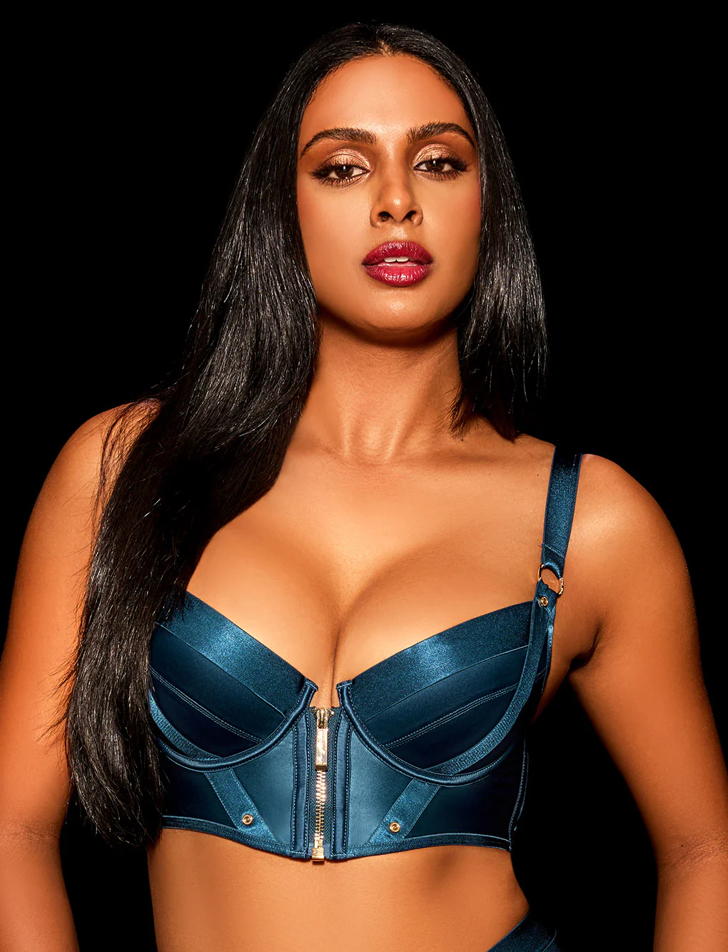 Nicole Complete Lingerie Set - Image 6